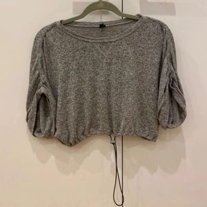 Urban Outfitters crop top S